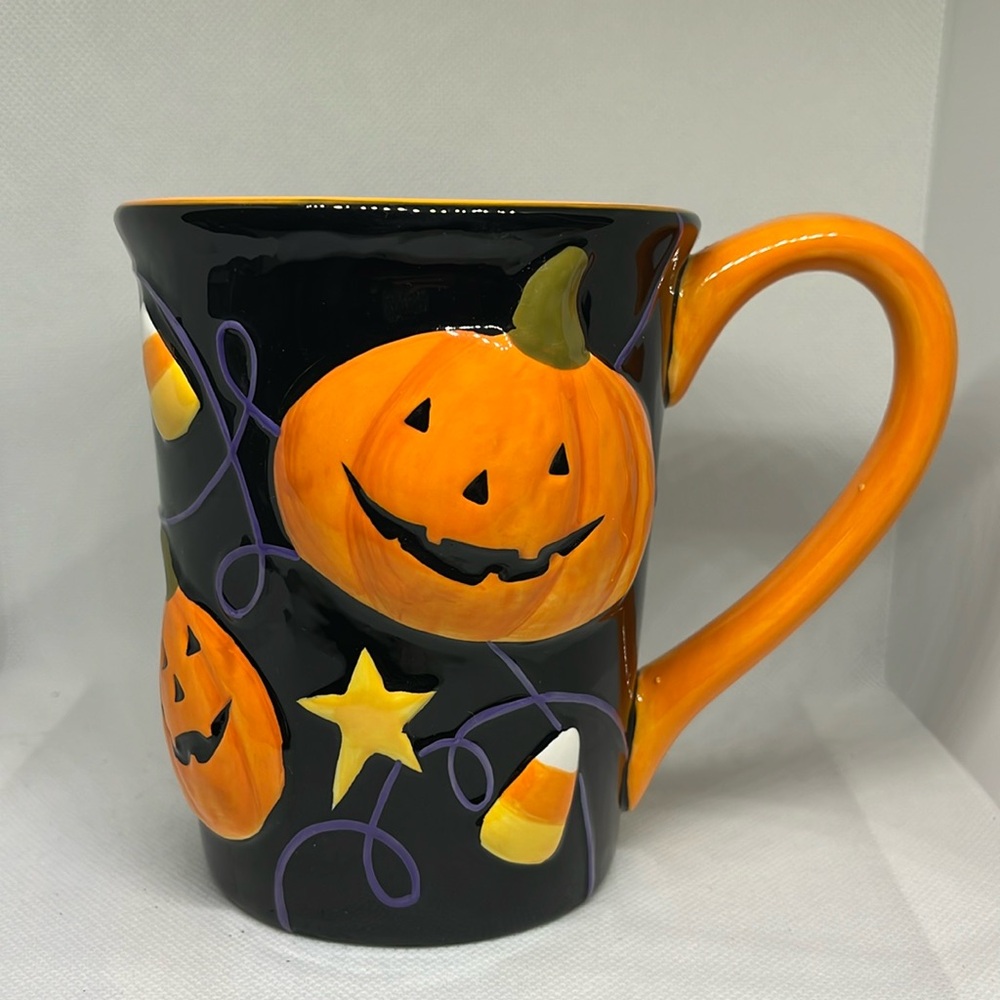 Kohl’s Halloween 3D  pumpkins candy corn stars  16oz mug